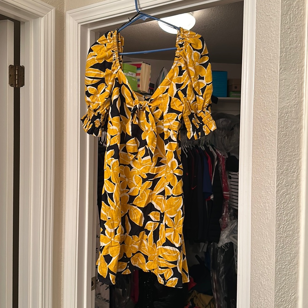 Who What Wear Yellow print dress-Large